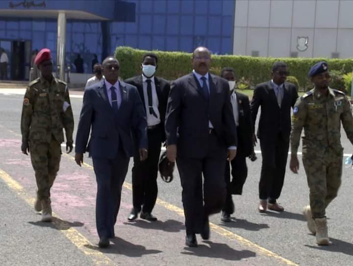 المسار نيوز الفريق ابراهيم جابر وسفير السودان الجديد في الامم المتحدة الذي عينه البرهان انجزا المهمةوافشلا المشروع البريطاني