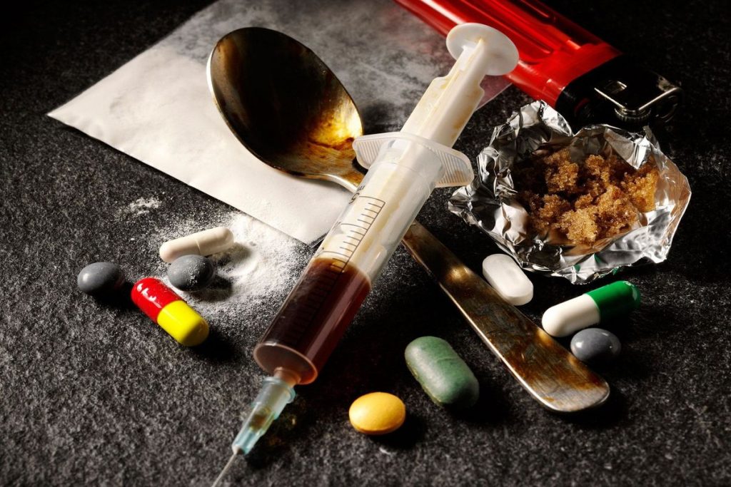 المسار نيوز عقوبات رادعة ضد تعاطي وترويج المخدرات