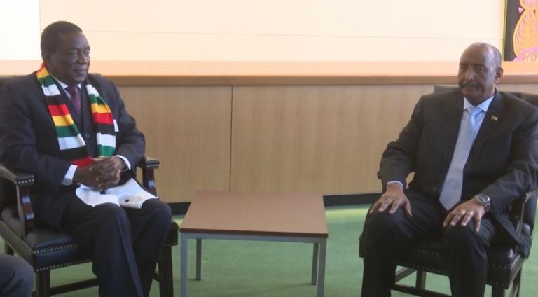 المسار نيوز البرهان والرئيس الزمبابوي يتفقان على انتظام اجتماعات اللجان الوزارية