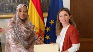 المسار نيوز سفيرة السودان لدى اسبانيا تقدم نسخة من أوراق إعتمادها