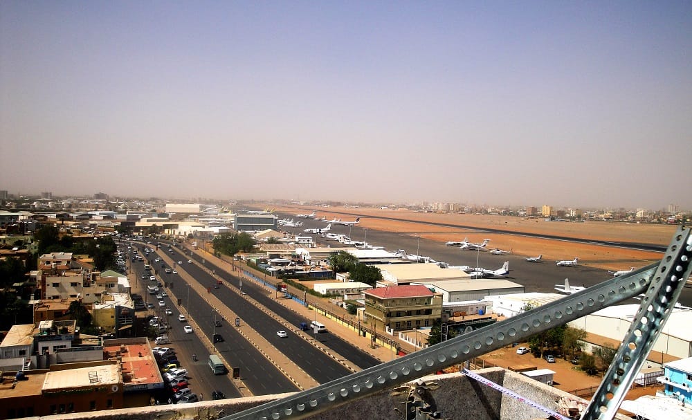 المسار نيوز مطار الخرطوم يستخدم أجهزة للكشف عن المعادن المهربة في غضون 15 ثانية