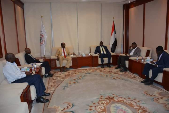المسار نيوز وزير الطاقة والنفط يلتقي بوفد إقليم دارفور
