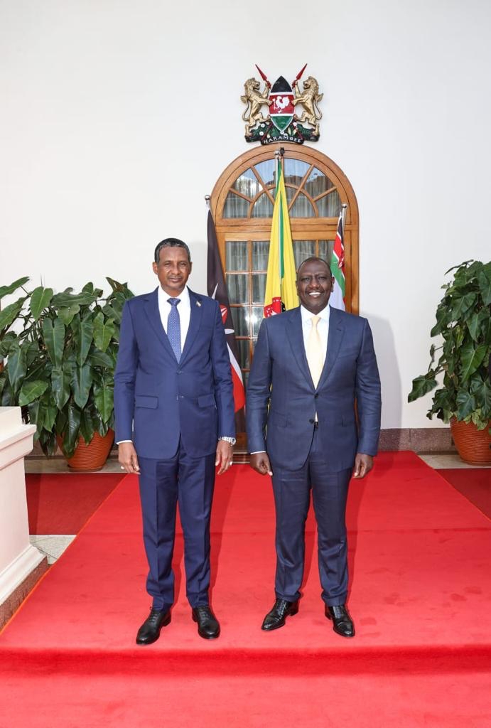 المسار نيوز الرئيس الكيني يؤيد الإتفاق الاطارئ السوداني