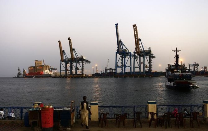 المسار نيوز وزير النقل يعلن عن مشروعات إستراتيجية لنقل الصادرات السودانية
