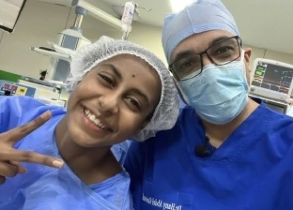 المسار نيوز طبيب مصري يعيد الأمل لطفلة سودانية بعد عالجها من مرض نادر