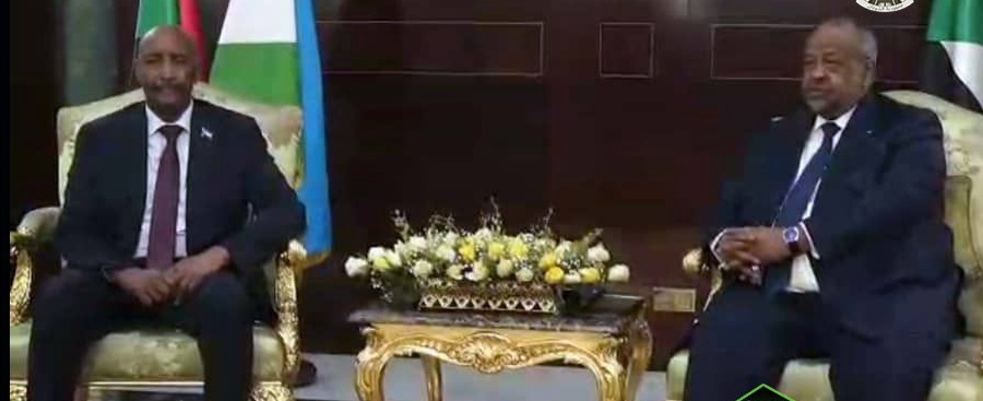 المسار نيوز البرهان والرئيس الجيبوتي يعقدان مباحثات ثنائية لتعزيز التعاون المشترك بين البلدين