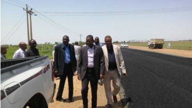المسار نيوز وزير التنمية العمرانية يتفقد أعمال صيانة طريق بورتسودان – عطبرة