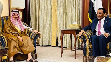 المسار نيوز وزير الخارجية السعودي يزور رئيس وزراء السودان ويؤكد متانة العلاقات بين البلدين